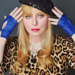 Bebe Buell