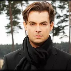 Dejan Lazić