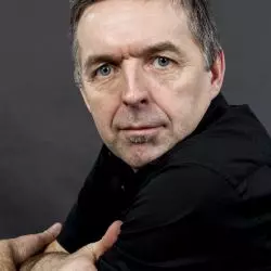 Huw Warren