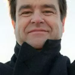 Julius Drake