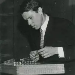 Lloyd Miller