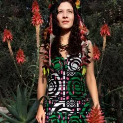 Mia Doi Todd
