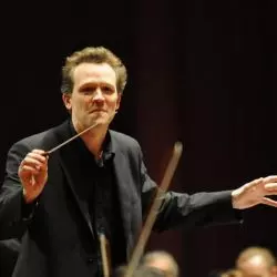 Nicolas Krüger