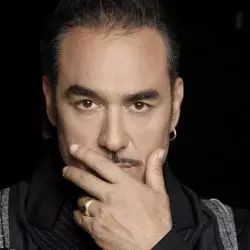 Notis Sfakianakis