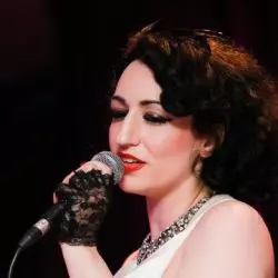 Oriana Curls