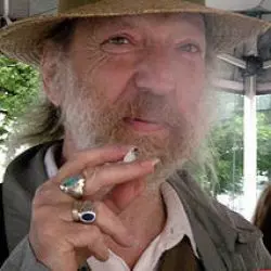 Roland Neuwirth