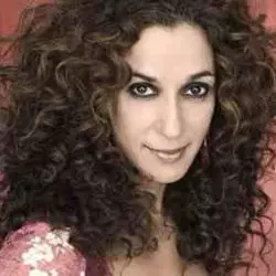 Rosario Flores