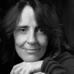 Suzzy Roche