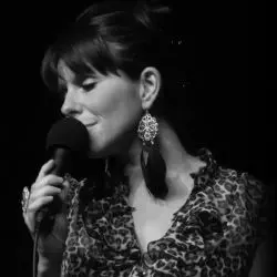 Vivian Buczek