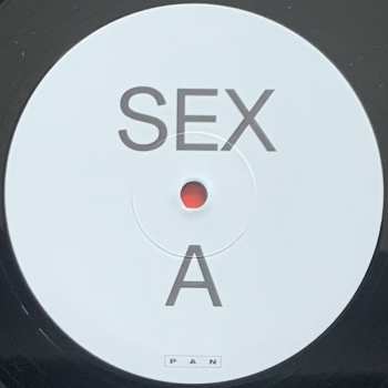 LP Anne Imhof: SEX