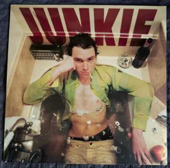 LP Asp126: Junkie