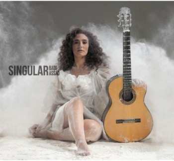 CD Badi Assad: Singular
