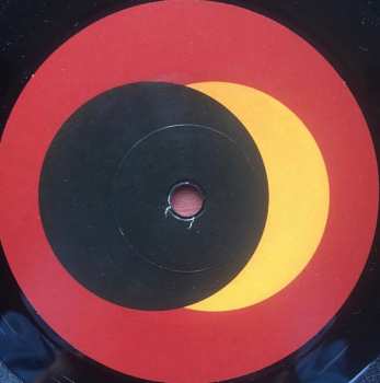 SP B/B/S/: Half Moon LTD