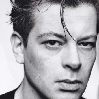 CD Benjamin Biolay: Volver