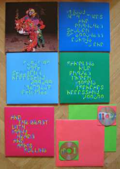2LP/CD/DVD/Box Set Björk: Earth Intruders LTD