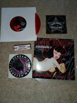 SP Black Sheriff: Centerfold b/w Johnny's Fight