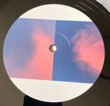 LP Damian Dalla Torre: Happy Floating