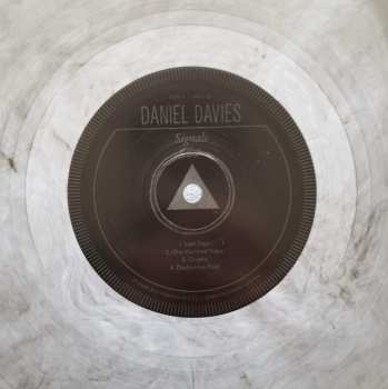 LP Daniel Davies: Signals LTD | CLR