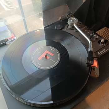 3LP Di-Rect: Live In De Kuip