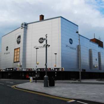 Album Effy: Syndicate