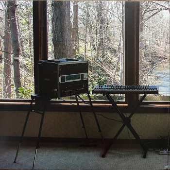 2LP Emeralds: Does It Look Like I'm Here?