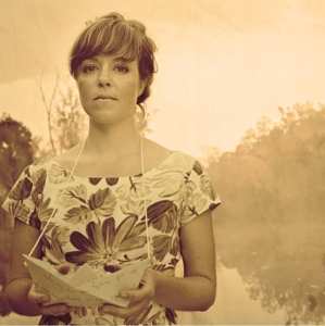 Album Emily Barker & The Red Clay Halo: Dear River
