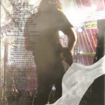 CD Funeral For A Friend: Casually Dressed & Deep In Conversation