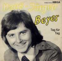 SP Hans-Jürgen Beyer: Tag Für Tag / Daß Die Erde Davon Bebt