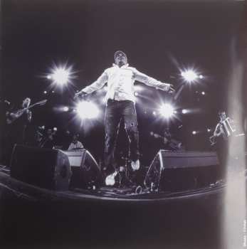 2CD HK & Les Saltimbanks: Citoyen Du Monde