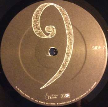 LP Jah9: 9