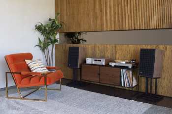 Audiotechnika JBL L82 Classic MKII Černý