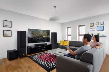 Audiotechnika JBL STAGE A100P - Aktivní subwoofer, 150 W RMS, 10" - černý