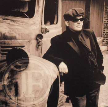 CD Johnny Favourite: Troubadour