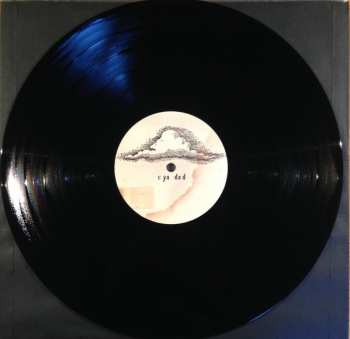 LP Joni Void: Selfless