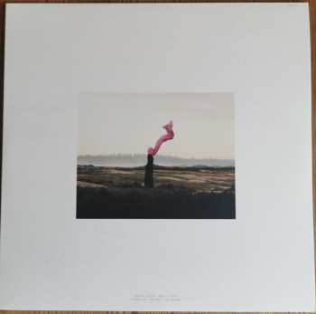 Album Jonny Nash: There Up, Behind The Moon