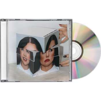 CD Lauren Spencer-Smith: The Art of Being a Mess