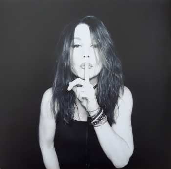 LP Lee Aaron: Radio On! LTD | CLR