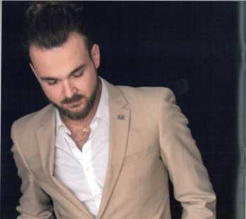 CD Marek Švejkar: Connection