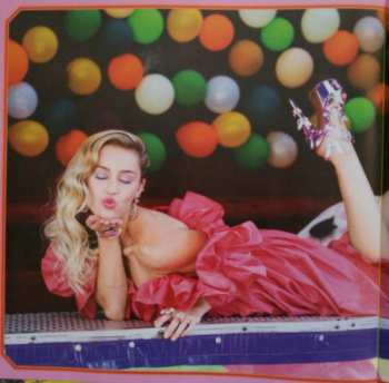 LP Miley Cyrus: Younger Now