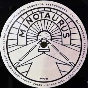 LP Minotaurus: Fly Away LTD