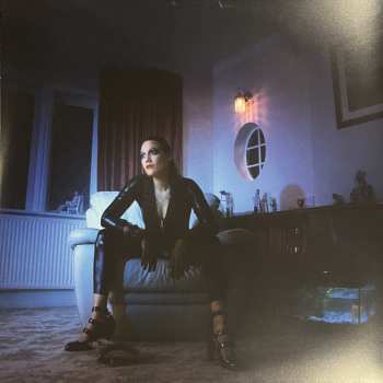 LP Nadine Shah: Filthy Underneath CLR