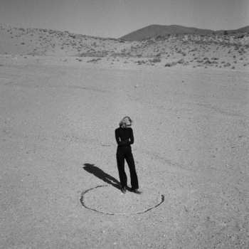 Album Natalie Bergman: My Home Is Not in This World