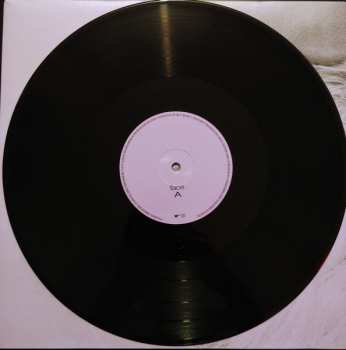 2LP Ophélie Winter: No Soucy !