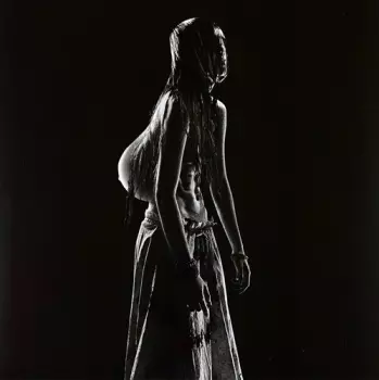 Sofia Isella: I Can Be Your Mother