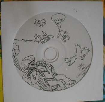 2LP Submarine Races: Hard To Look At, Easy To See