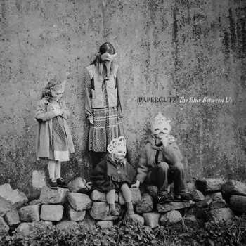 CD :papercutz: The Blur Between Us DIGI