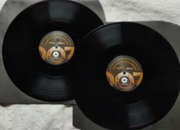 2LP The City of Prague Philharmonic Orchestra: Music From The Films Of James Bond