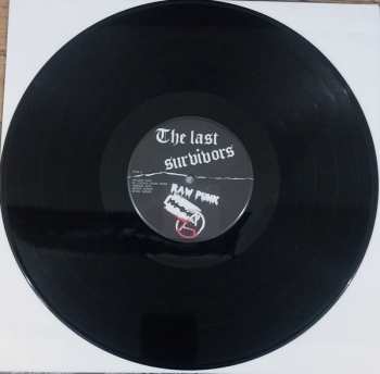 LP The Last Survivors: Decontrol To Survive