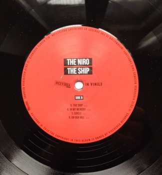 LP The Niro: The Ship
