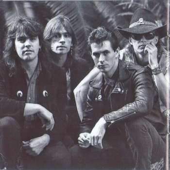 CD The Screaming Tribesmen: Bones + Flowers